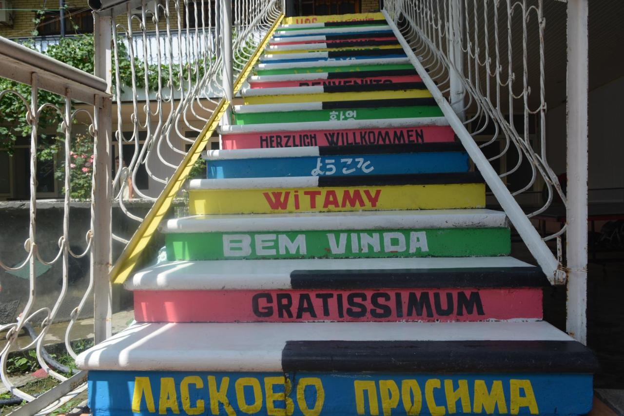 Canal Hostel Şǝki Exteriér fotografie